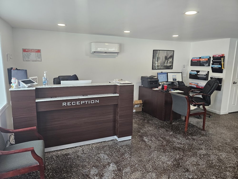 Auto Body Repair work at Car Body Collision Center